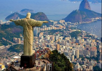 Rio de Janeiro, Cidade Maravilhosa, onde a COVID-19 continua fazendo vítimas...