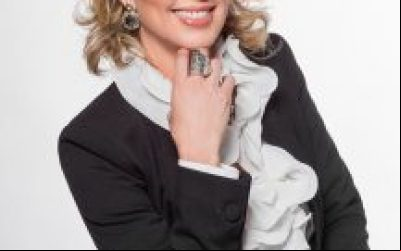 Denise Lemos, Presidente da AMAKHA PARIS: De venda de abacaxis a empresa milionária: como empreendedora fatura quase R$ 300 milhões por ano