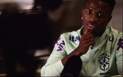 Ancelotti projeta "melhor versão" de Vinícius Júnior na Seleção